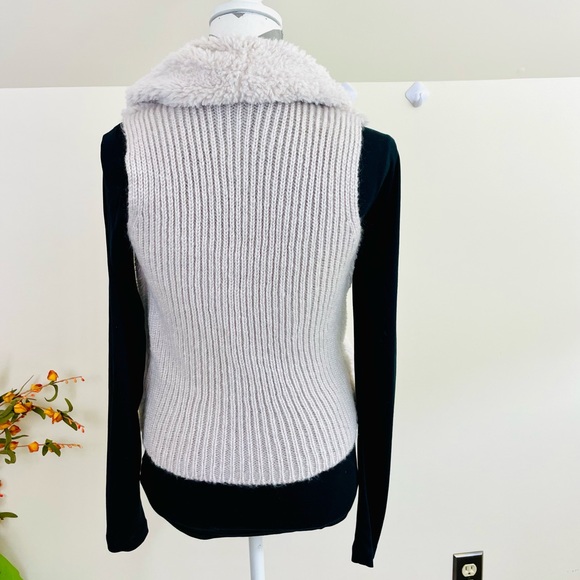 BB Dakota Rennie Vest, EUC - Picture 5 of 15